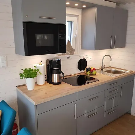 Hausboot Hecht Mit Dachterrasse In Bådhotel Slesvig